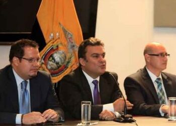 El Comercio (Ecuador): 34 Estatuillas Analizadas por Droga