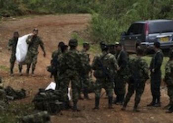 Violento ataque es un revés para las conversaciones de paz de Colombia