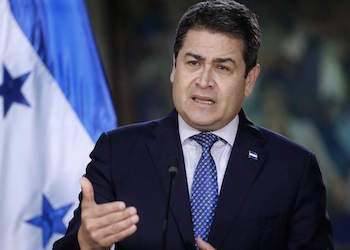Honduras extenderá depuración policial hasta 2018